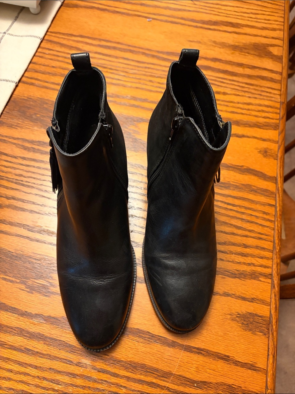 Crevo Black Women's Ankle Booties - Classic Side-Zip Tassel Chelsea Style